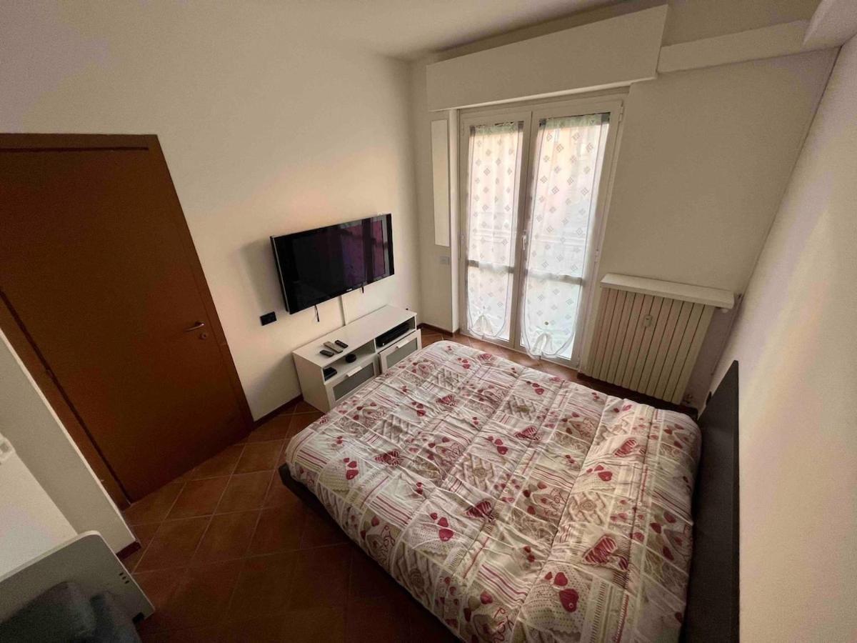 Piccolo Monolocale Confortevole Vicino A Milano Кормано Екстер'єр фото